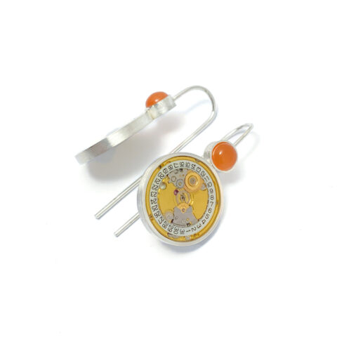 Earrings silver (925) with quartz movement and Peach Moonstone