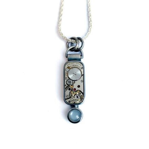 Pendant silver (925) with mechanical movement and grey Moonstone