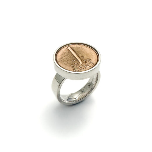 Ring silver (925) with 1 cent "Number One"