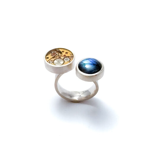 Ring silver (925) with mechanical movement B&M and Labradorite